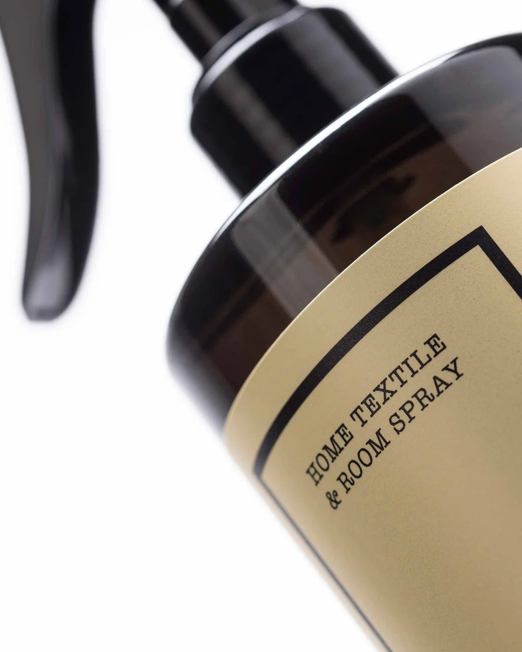 Spray Tessuti e Ambiente Raspberry & Black Vanilla 500 ml – Cereria Mollá 1899