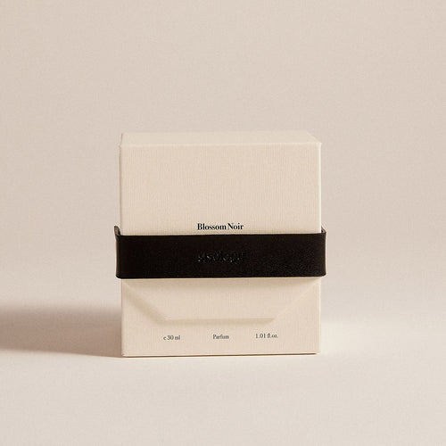 Blossom Noir Extrait de Parfum 30 ml – Sisology