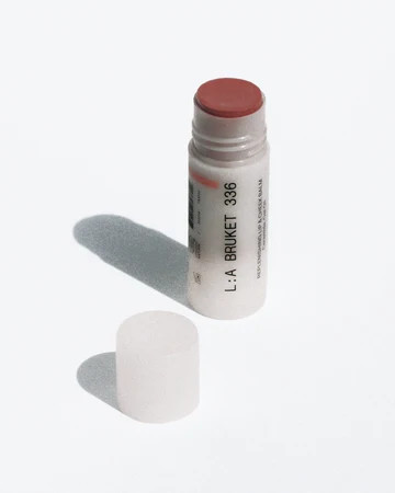 L:A Bruket 336 pink currant berry Replenishing Lip & Cheek Balm 14 g, foto 1